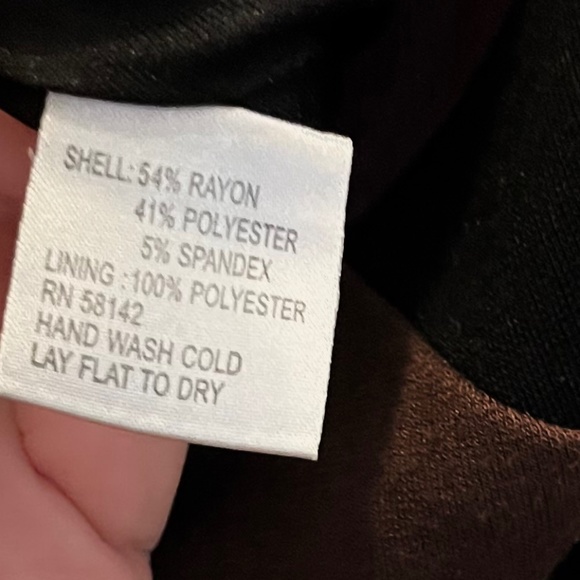 Fabulous color blocked  dress - Picture 3 of 3